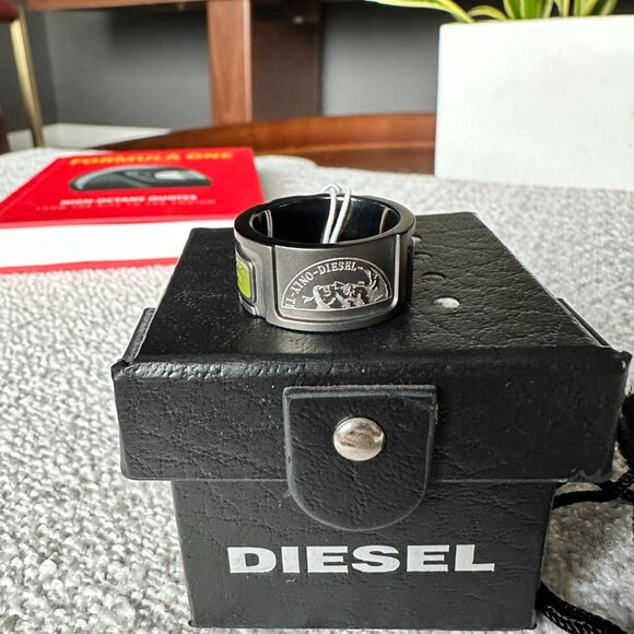 Diesel Green Stainless Steel Ring | Size 10 | NWT - Picture 2 of 4